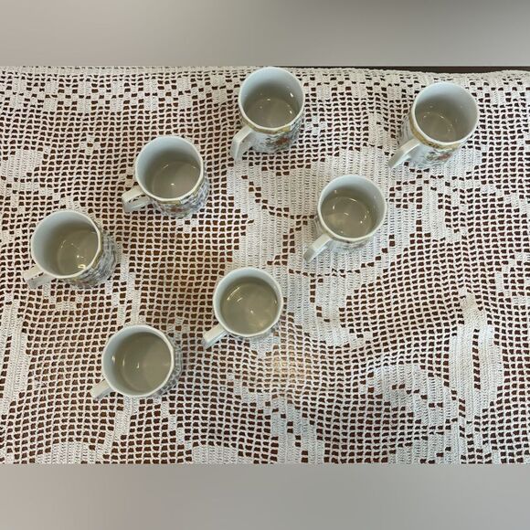 Set of 7 vintage Japanese tea cups || TANAKA demitasse teacups || Espresso cups - Picture 3 of 12